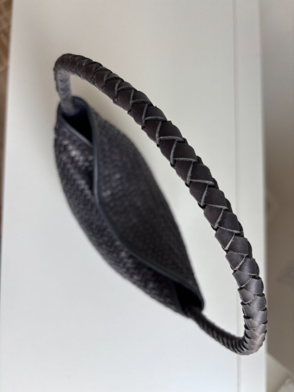 Madewell The Signature Woven Shoulder Bag - Picture 4 of 7